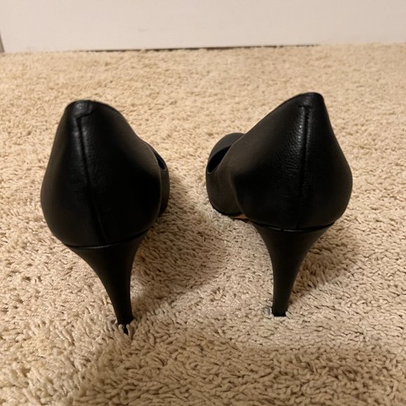 Cole Haan, Women's Black pumps, Size 9 - Picture 6 of 8